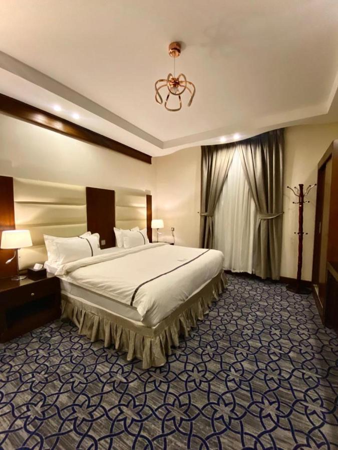Aral Hotel Apartments Tabuk Exteriér fotografie